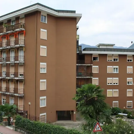 Acasaomegna Apartment *
